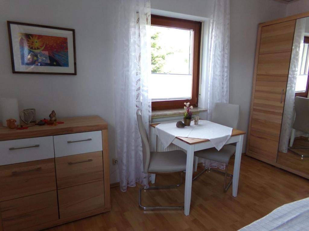 Fantastische Aussicht In Ederaue Apartment